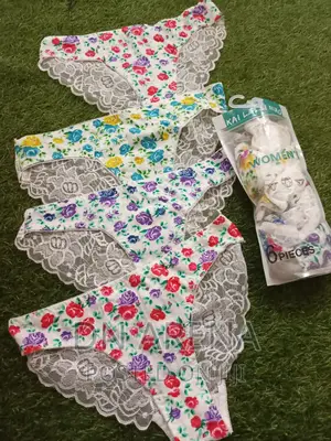 Quality Ladies Lace Cotton Panties for 12pcs