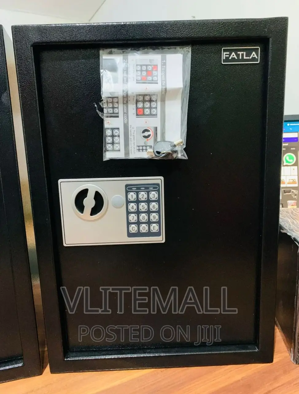 FATLA 50E Locker Safe