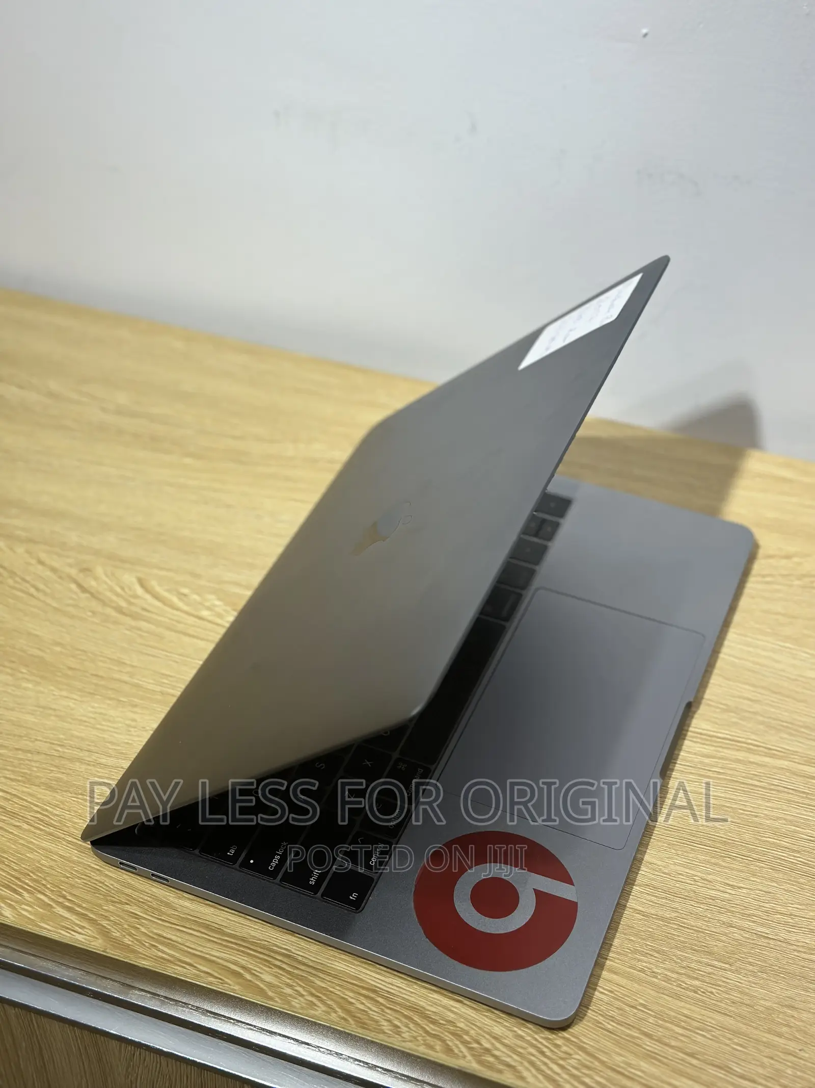 Laptop Apple MacBook Pro 8GB Intel Core i5 SSD 256GB