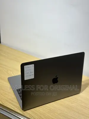 Laptop Apple MacBook Pro 8GB Intel Core i5 SSD 256GB