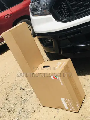 Perfect Black Samsung HW-B550 Bluetooth Wireless Soundbar