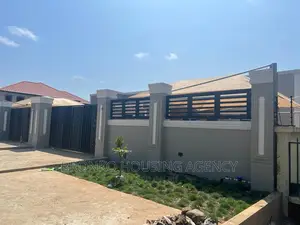 3bdrm House in Bronko Housing, Spintex for rent
