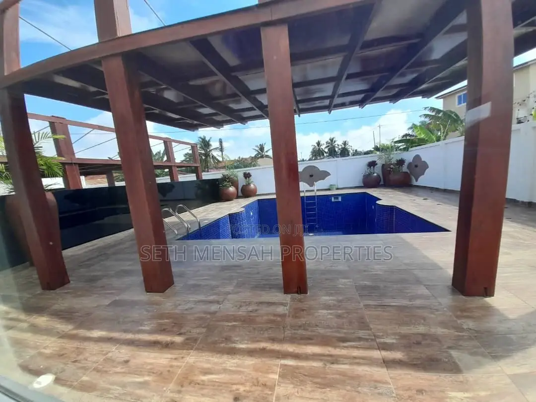 5bdrm House in Skm, Adjiriganor for rent