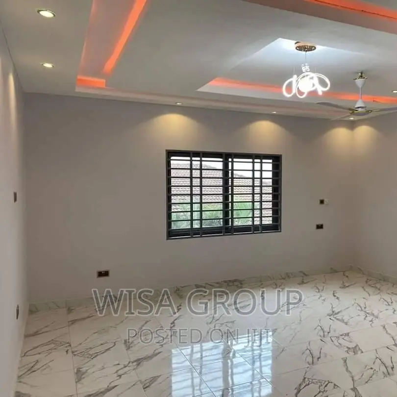3bdrm Duplex in Wisa Groups, Dome for sale