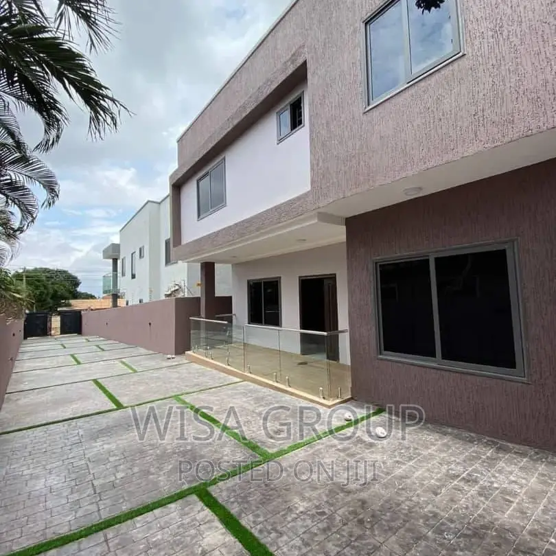 3bdrm Duplex in Wisa Groups, Dome for sale