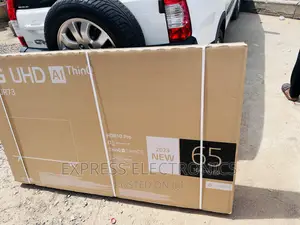 True Cinematic Experience UHD Smart Glossy LG 65”UR730