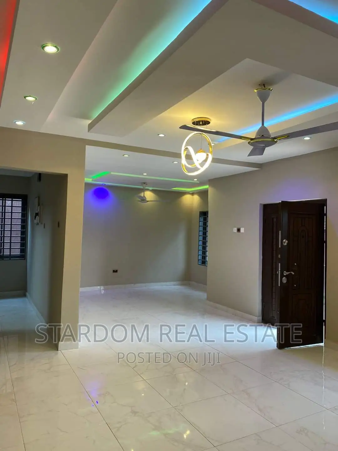 3bdrm Duplex in Kwabenya for sale