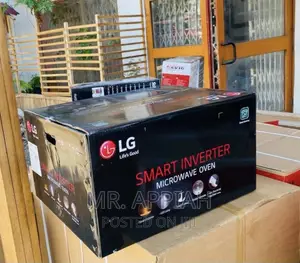 Brand  New LG MS4295CIS Countertop Electric Microwave .