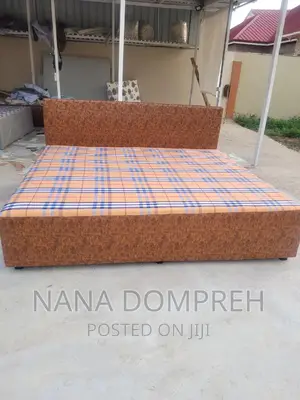 Inbuilt King Size Bed