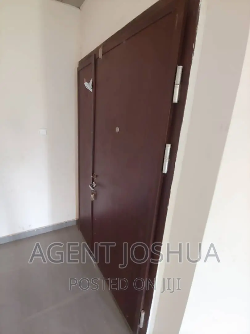 4bdrm House in East Airport, Spintex for rent
