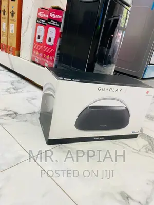 Elegant Black Harman Kardon Go + Play Bluetooth Speaker.