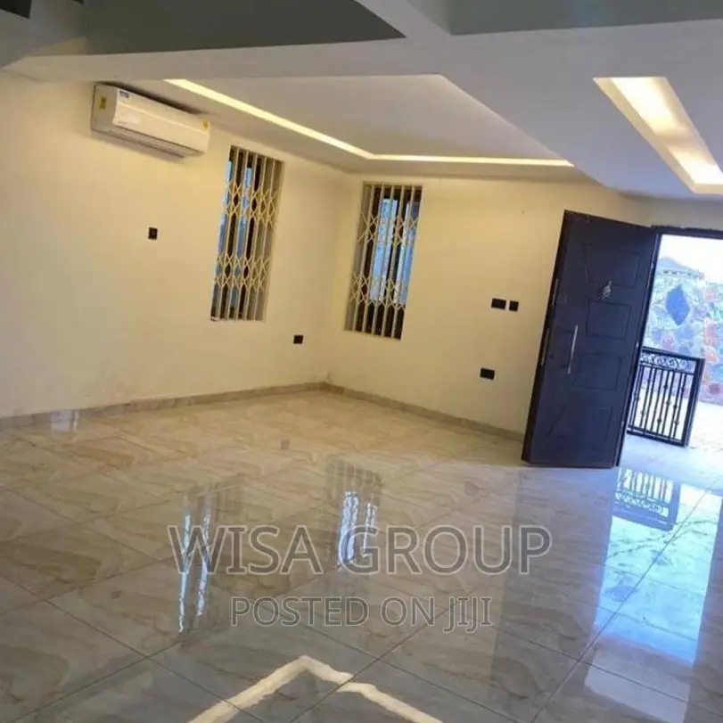 4bdrm Duplex in Wisa Groups, Accra Metropolitan for rent