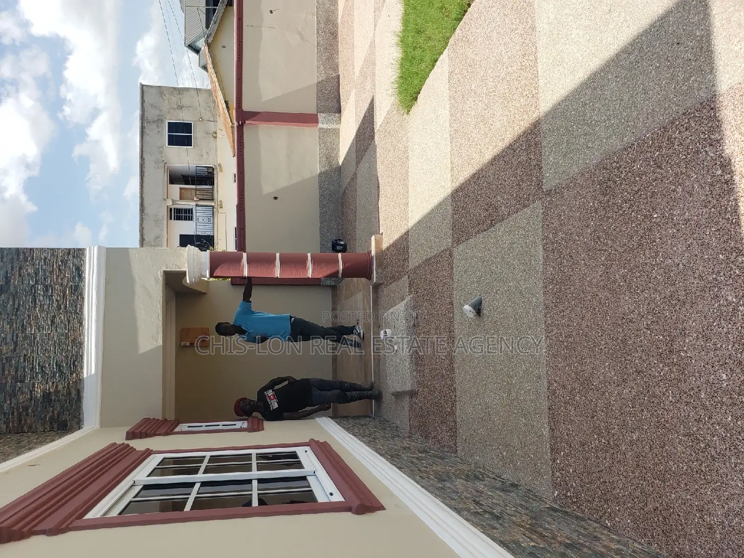 3bdrm House in Tuba, Kasoa for sale