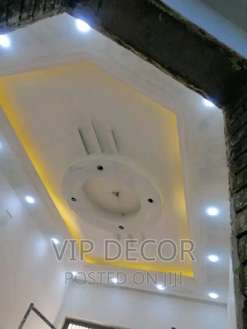 P.O.P: Vip TV Unit and Ceilling