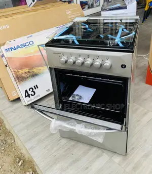 Free Standing Volcano 50x50 4 Gas Burner With Oven Grill.