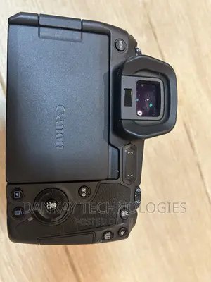 Canon Eos Rp With 24-105mm F/4-7.1 Rf Mirrorless Lens