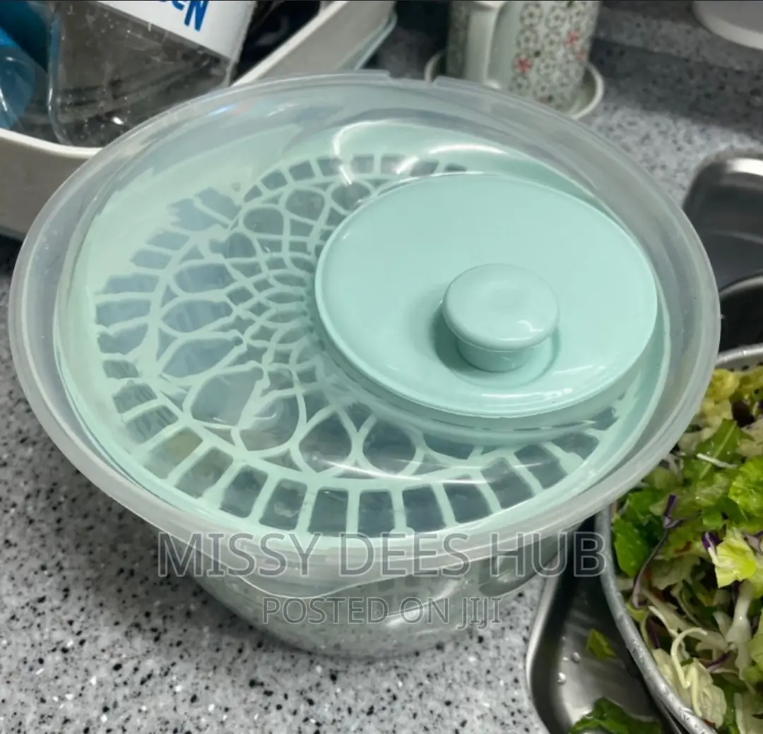 Plastic Salad Spinner
