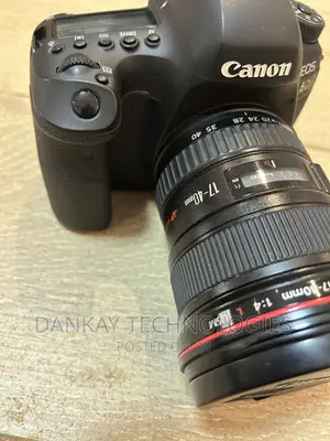 Canon 6d Mark Ii With 17 - 40mm Lens