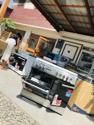 Quality Yet Affordable Midea 5 Gas Burner With Oven Grill.