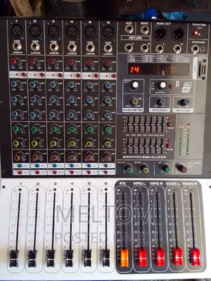 Yamaha Kv60 6channels Powered Amplifier Mixer
