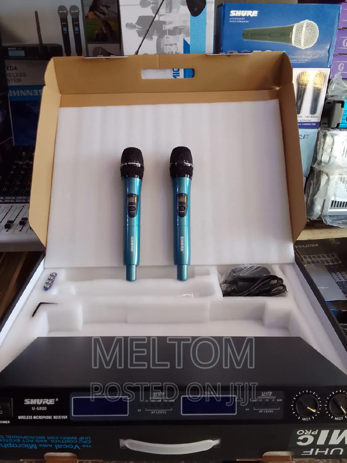 Shure U-6800 2in1 Cordless Microphone