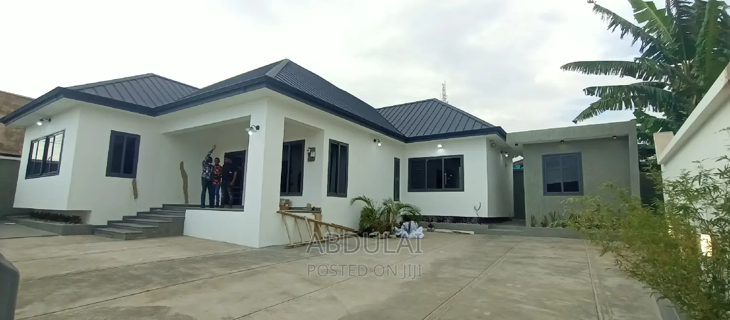 3bdrm House in Kwabenya for sale