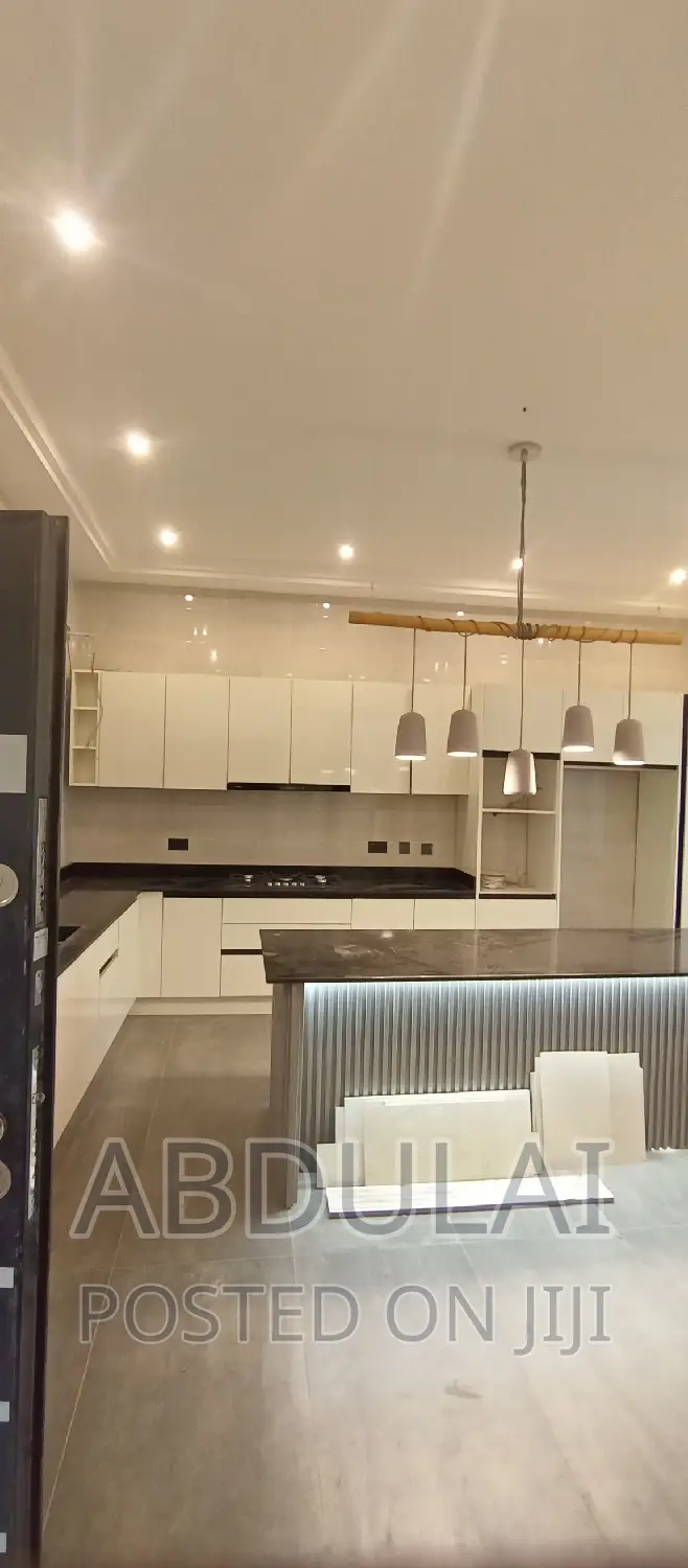 3bdrm House in Kwabenya for sale