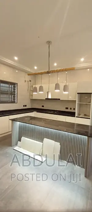 3bdrm House in Kwabenya for sale