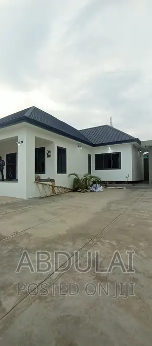 3bdrm House in Kwabenya for sale
