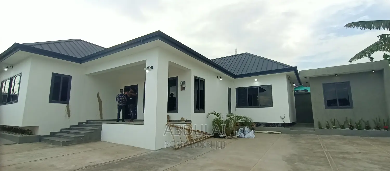 3bdrm House in Kwabenya for sale