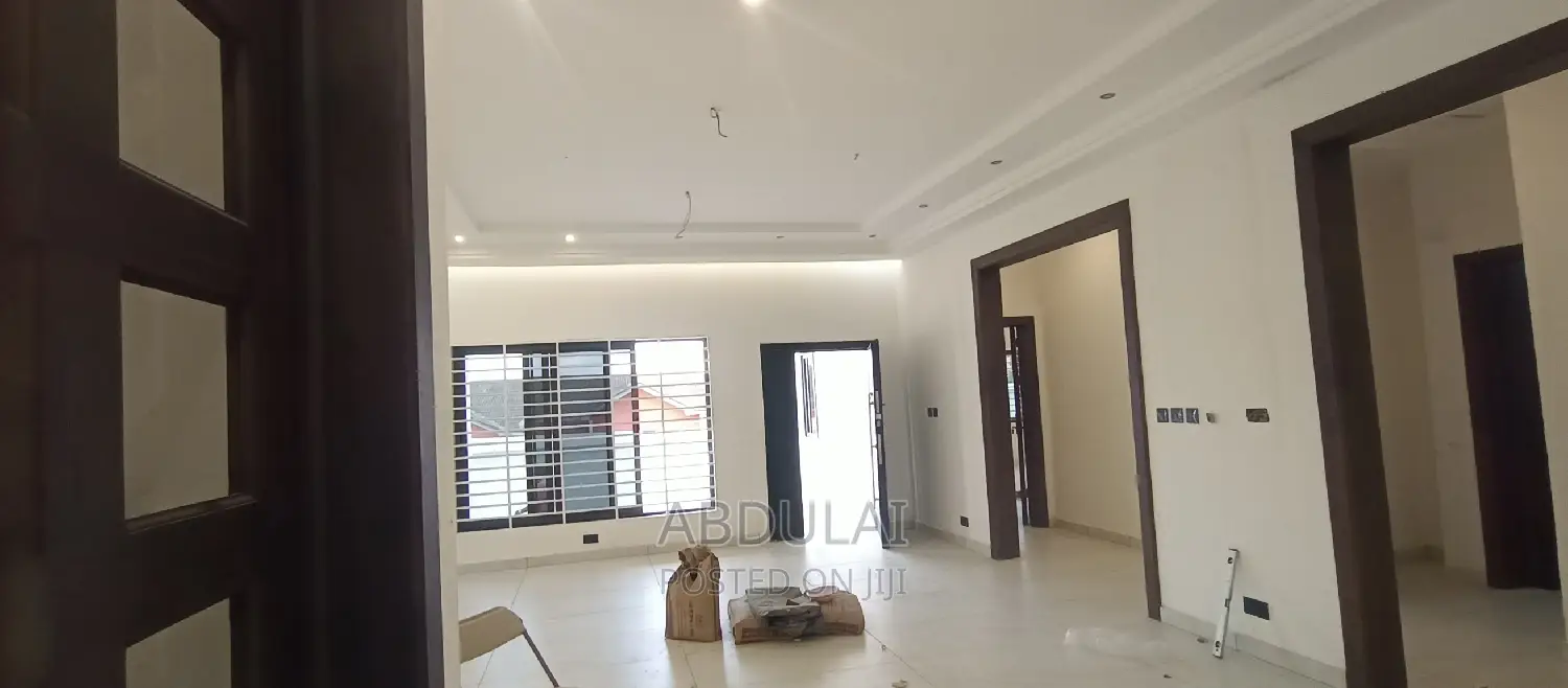 3bdrm House in Kwabenya for sale