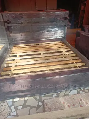 Queen Size Bed Frame 72x75 Free Delivery 