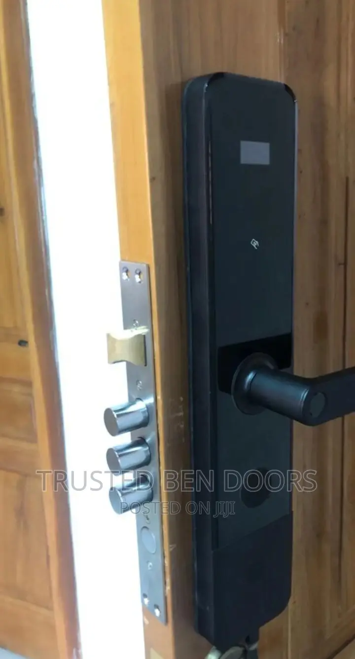 Paladin Smart Lock for All Doors [Card+Code+Fingerprint]