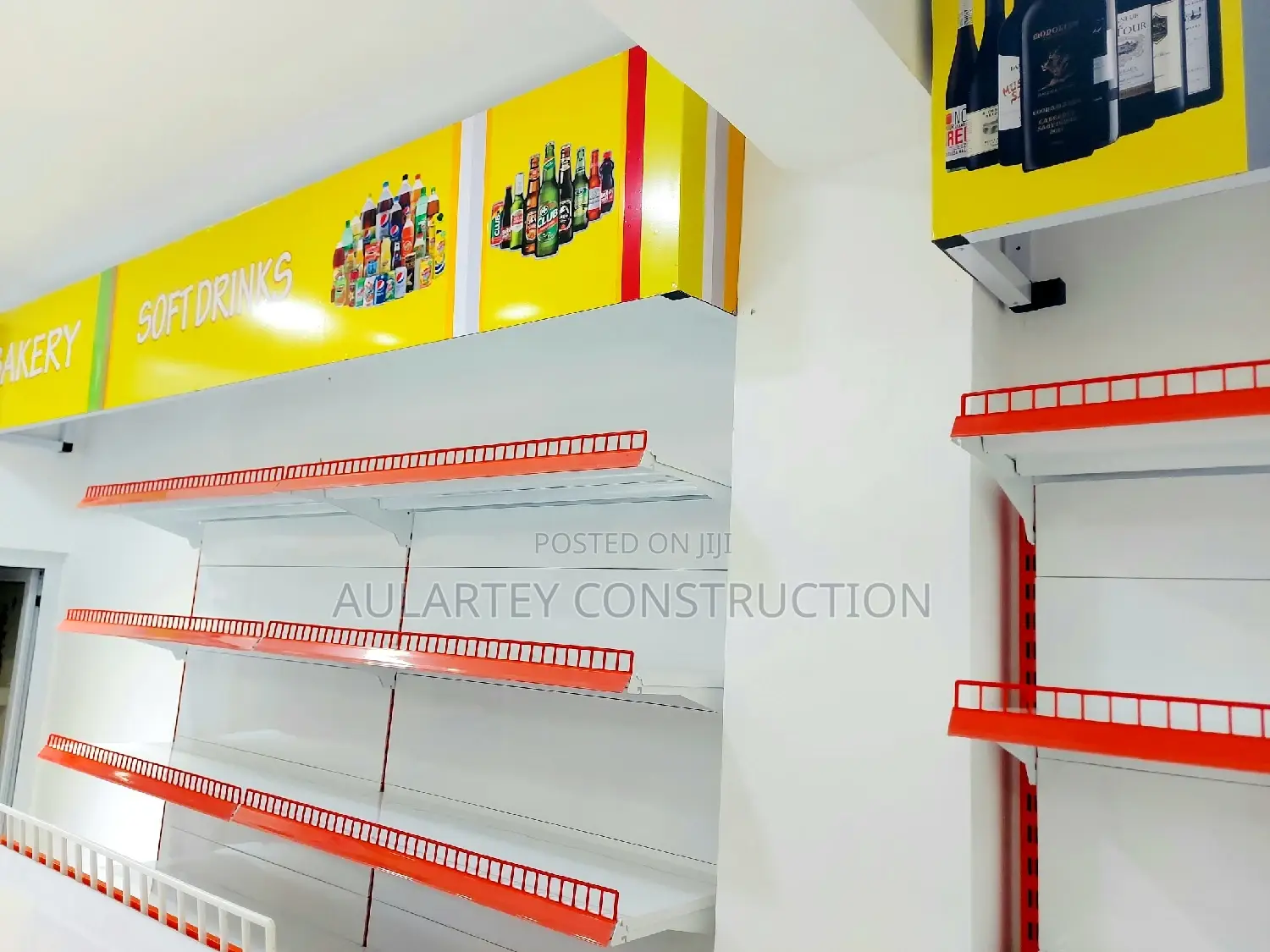 Supermarket Shelve