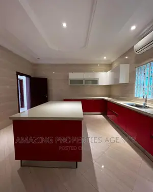 5bdrm House in East Legon for sale