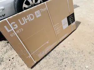 Triluminos Display UHD Smart LG 65”UR730