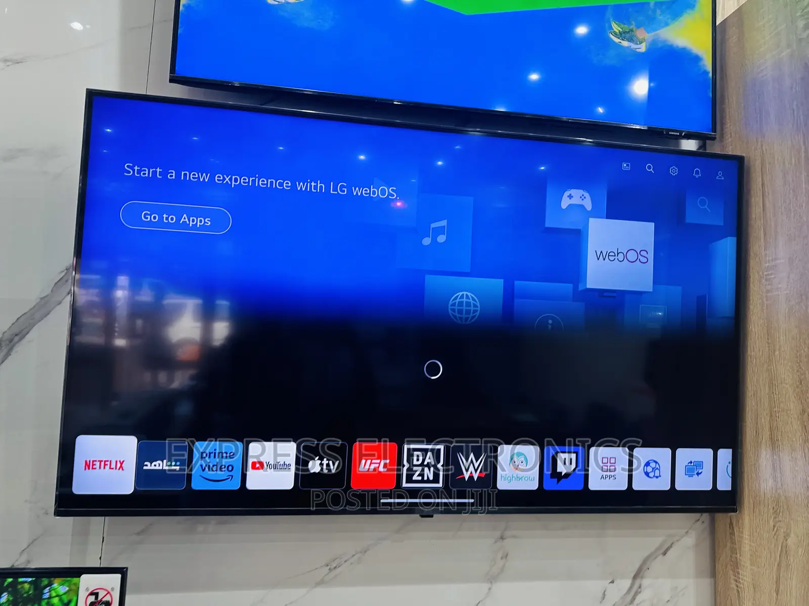 Filmmaker Glossy UHD LED Display Lg 55”UR730