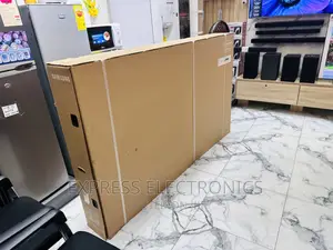Vivid Pictures UHD Smart Samsung 75”Cu7000 Tv 
