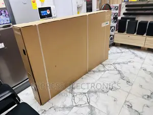 Ultra Fast  Mode Display UHD Smart Samsung 75”Cu7000 Tv
