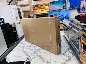 Ultimate Streaming Samsung Uhd Smart 85”Cu8000 Tv