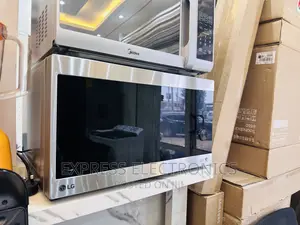A Year Warranty on LG 42L Microwave Oven