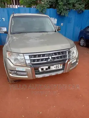 Rent Mitsubishi Pajero