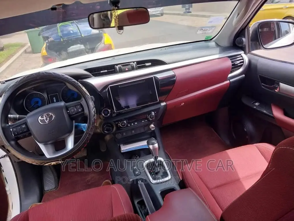 Chauffeured Rent Toyota Hilux