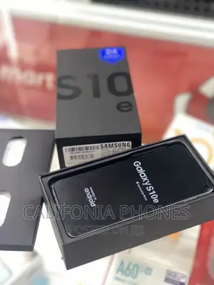 New Samsung Galaxy S10e 128 GB Gray