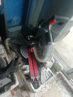 GCM 12 SDE Bosch Professional Mitre Saw