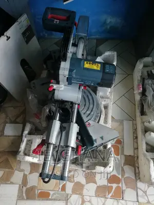 GCM 12 SDE Bosch Professional Mitre Saw