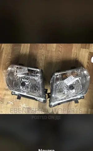 Nissan Navara 2012 Headlights