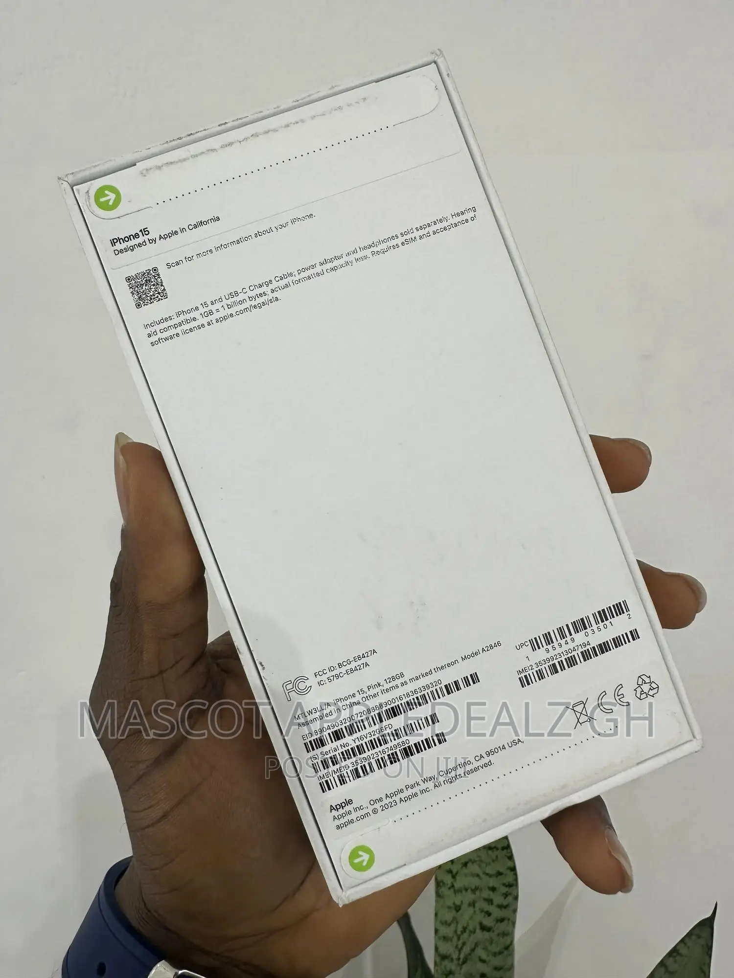 New Apple iPhone 15 128 GB Pink