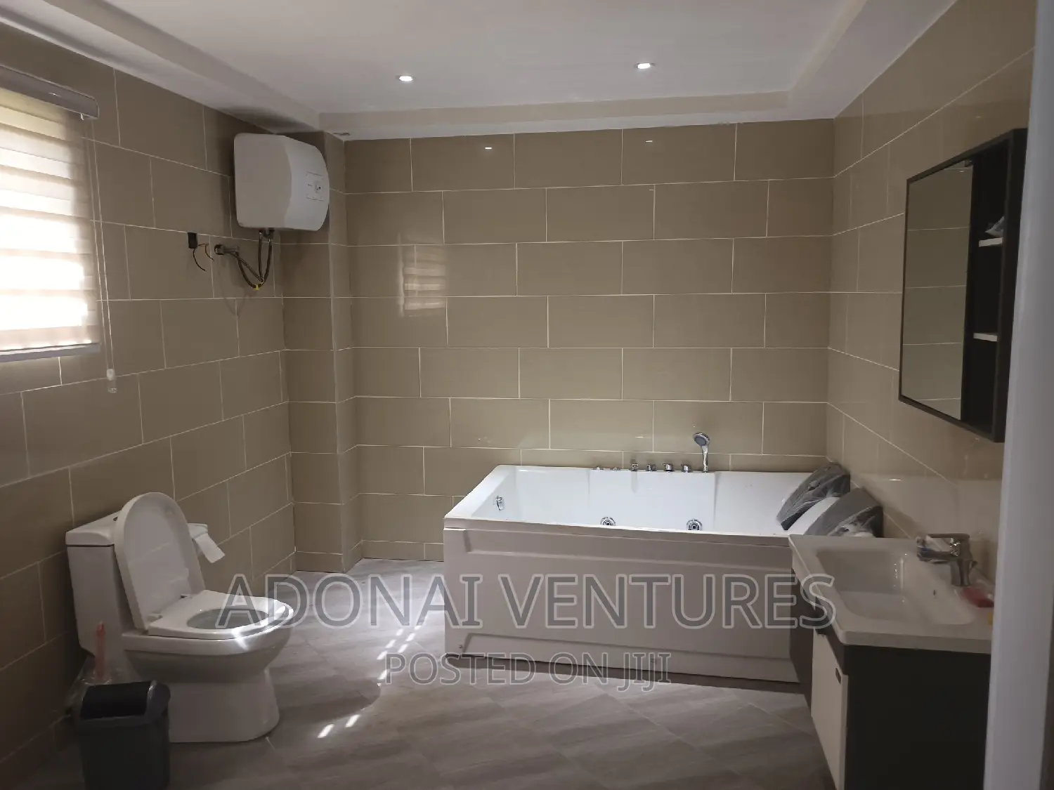 4bdrm House in Kwadaso Hilltop, Kumasi Metropolitan for sale