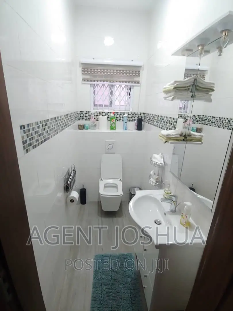 3bdrm House in Regimanuel Estate, Spintex for rent
